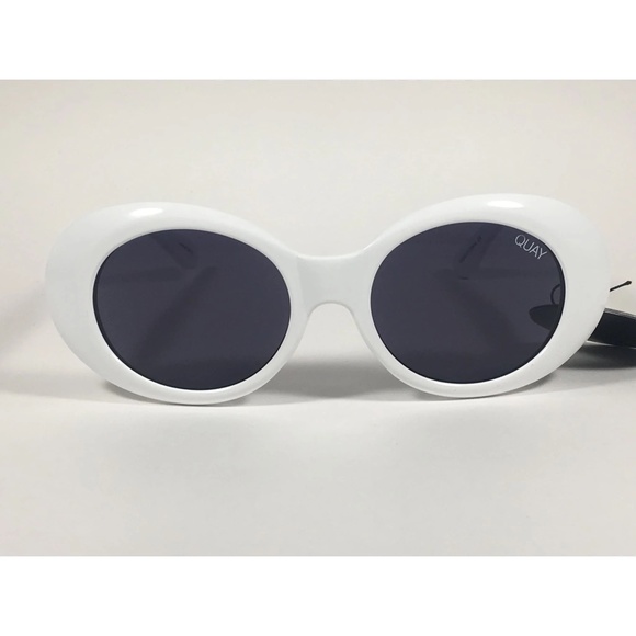 ✨NWT✨ QUAY Frivolous 55mm Oval Frame Sunglasses in White Smoke main image 11